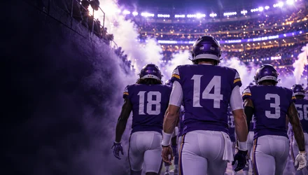 Harrison Smith directing the secondary before the snap
